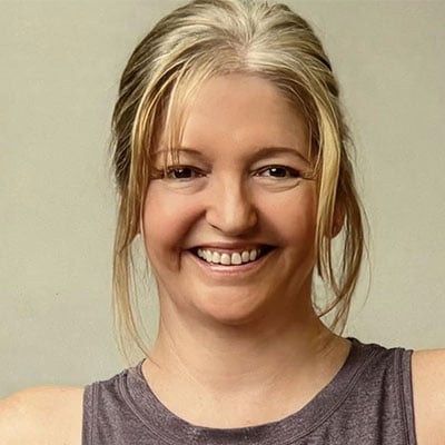 Maggie-Wolarik-400x400